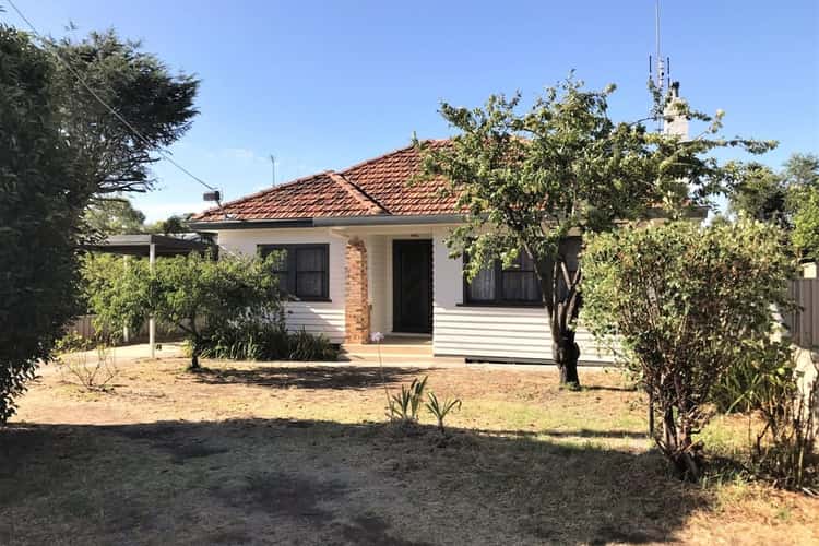 Main view of Homely house listing, 6 May St, Kangaroo Flat VIC 3555