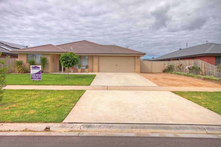 13 Woodman Rd, Eagle Point VIC 3878