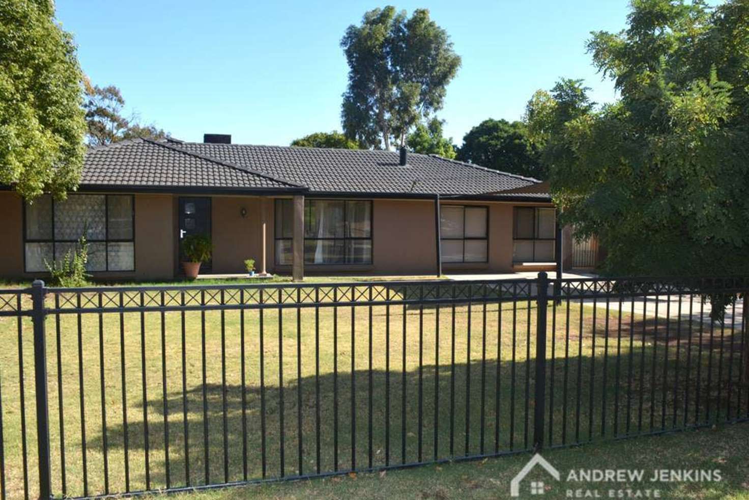 Main view of Homely house listing, 10 Amaroo Street, Barooga NSW 3644