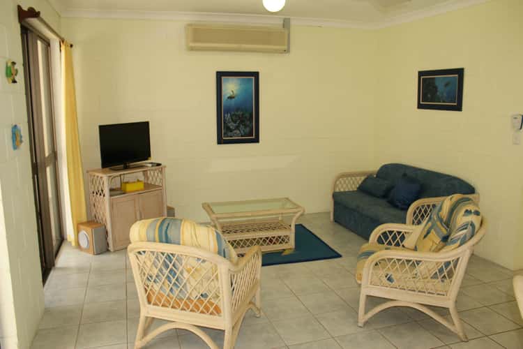 Fourth view of Homely unit listing, 2/32 Hayles Ave (Magnetic Reef) St, Arcadia QLD 4819