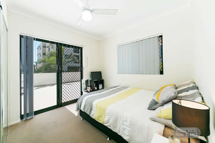 Seventh view of Homely unit listing, 2/152 Mein St, Scarborough QLD 4020