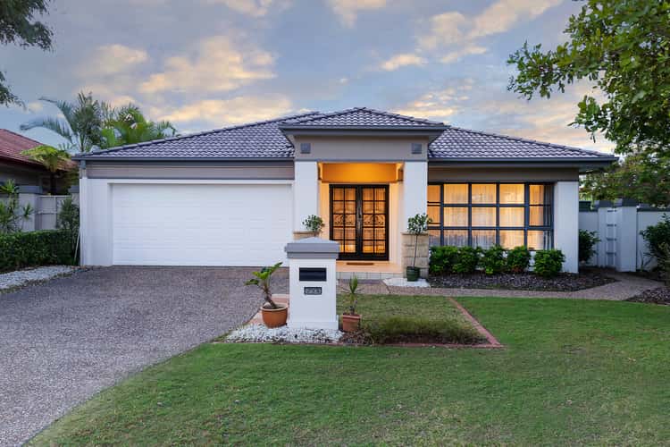 2001 Gracemere Gardens Cct, Hope Island QLD 4212