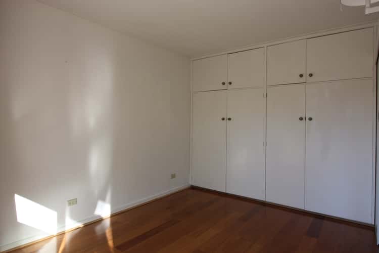 Third view of Homely apartment listing, 2M/182 Dornoch Terrace, Highgate Hill QLD 4101