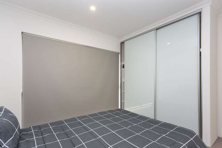 Fifth view of Homely apartment listing, 6/117 Belgravia Street, Belmont WA 6104