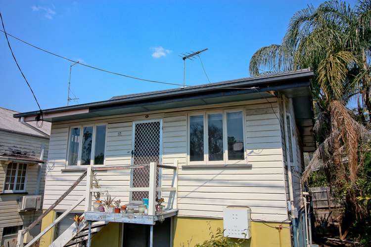 Second view of Homely apartment listing, 17B Longwood Street, Woolloongabba QLD 4102