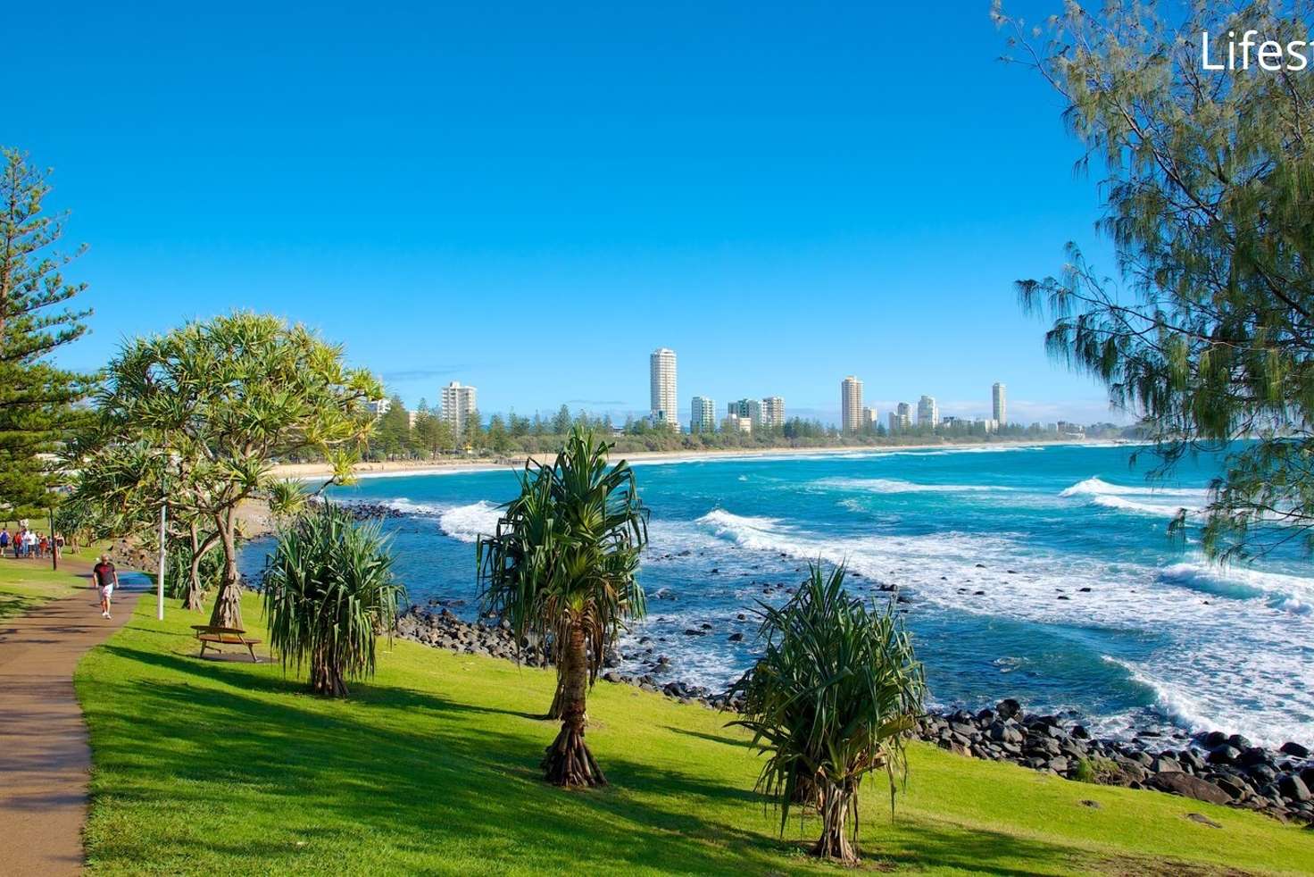 Main view of Homely flat listing, Unit 2/32 Symonds Rd, Burleigh Heads QLD 4220