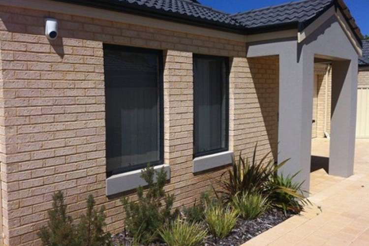 Main view of Homely unit listing, Unit 2/9 Friar Road, Armadale WA 6112