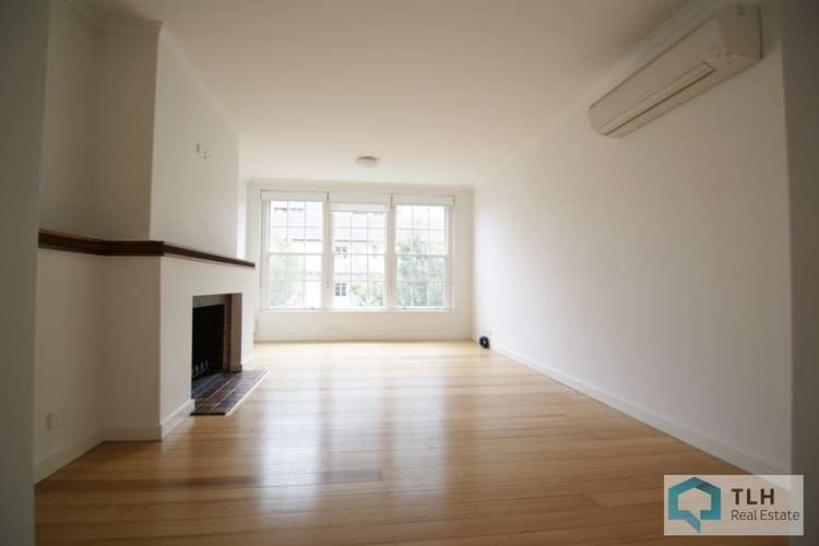 Third view of Homely apartment listing, Unit 9/18 Queens Rd, Melbourne VIC 3004