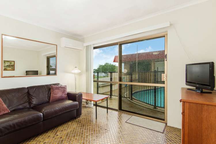 Fifth view of Homely apartment listing, Unit 1A/129 Flinders Pde, Scarborough QLD 4020