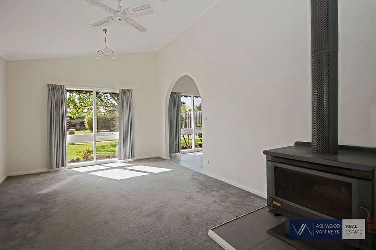 Second view of Homely house listing, 8 Freeman St, Bairnsdale VIC 3875