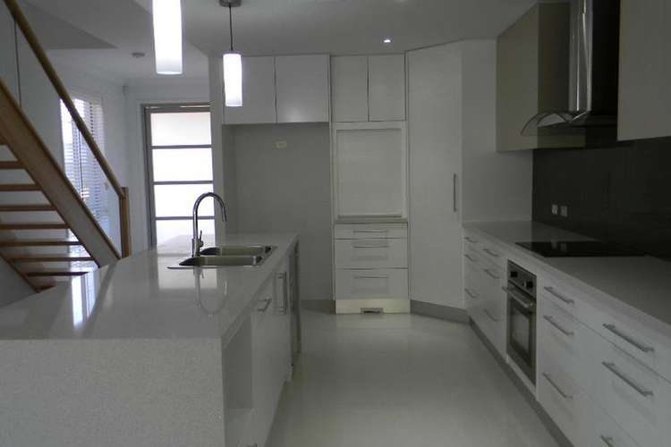 Third view of Homely townhouse listing, 1/35 Sunshine Parade, Miami QLD 4220