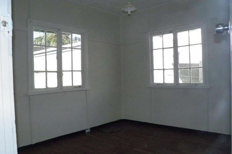 Fourth view of Homely house listing, 4 Arthur St, Depot Hill QLD 4700