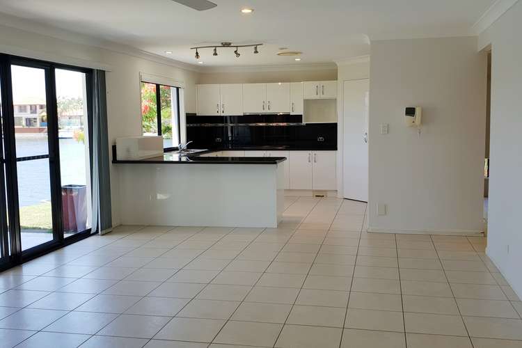 Fifth view of Homely house listing, 14 Pipers Pnt, Helensvale QLD 4212