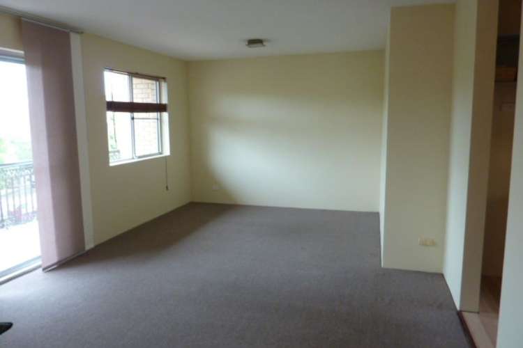 Third view of Homely apartment listing, 2/1 Bergin Street St, Milton QLD 4064