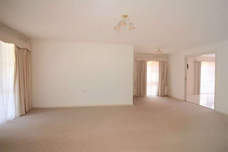 Fourth view of Homely unit listing, Unit 2/13 Clifford St, Glen Waverley VIC 3150