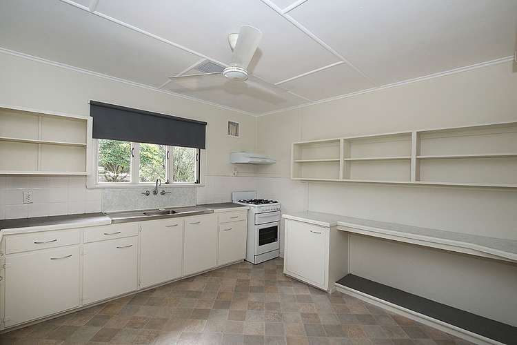 Fifth view of Homely house listing, 105 Fernvale Rd, Brassall QLD 4305