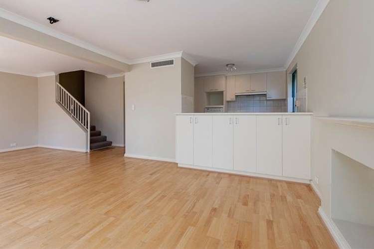 Fourth view of Homely townhouse listing, 33 Long Island Pass, Connolly WA 6027