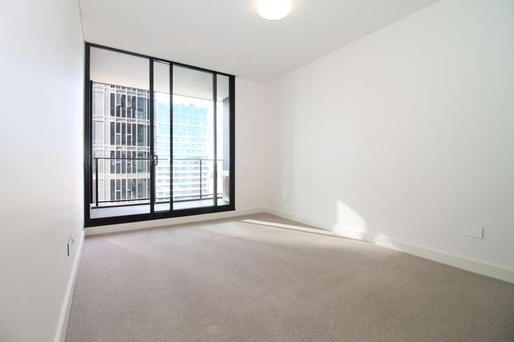 Fifth view of Homely apartment listing, A704/46 Savona Dr, Wentworth Point NSW 2127