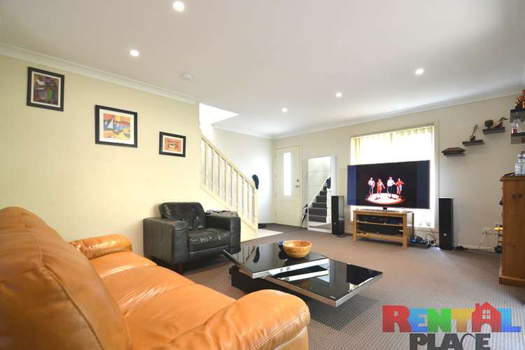 Third view of Homely apartment listing, Unit 2/693 Wynnum Rd, Morningside QLD 4170