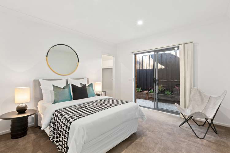 Fourth view of Homely house listing, Unit 2/52 Tulip Gr, Cheltenham VIC 3192