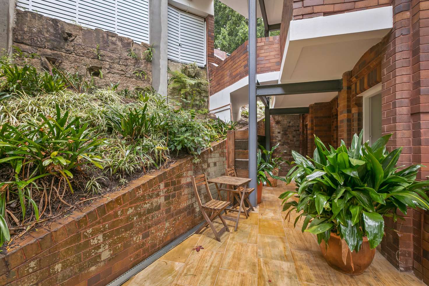 Main view of Homely unit listing, 2/84 Drumalbyn Rd, Bellevue Hill NSW 2023