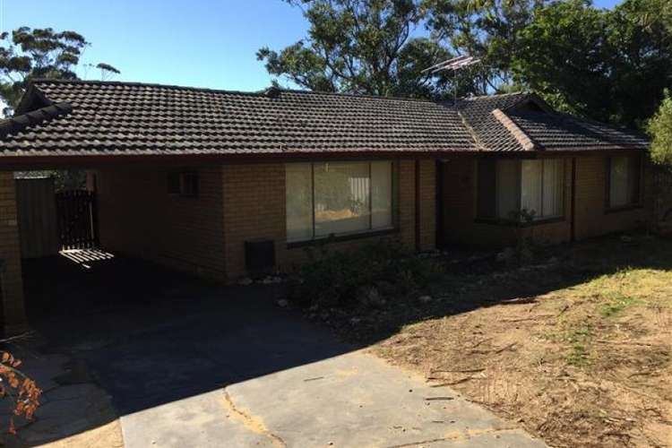 Second view of Homely house listing, 8 Iolanthe Drive, Duncraig WA 6023