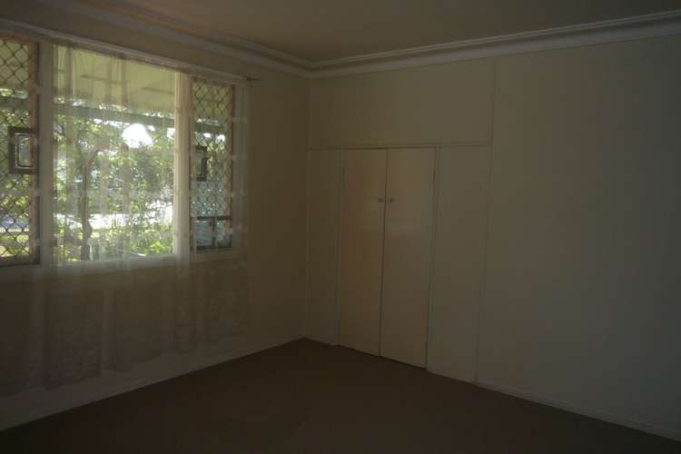 Fifth view of Homely semiDetached listing, Duplex/74 Laura Street, Clontarf QLD 4019