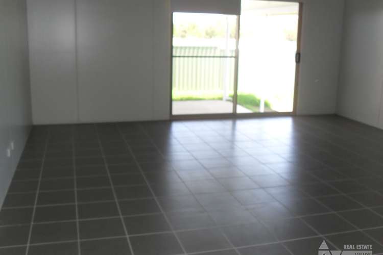 Third view of Homely house listing, 4 Summer Red Ct, Blackwater QLD 4717
