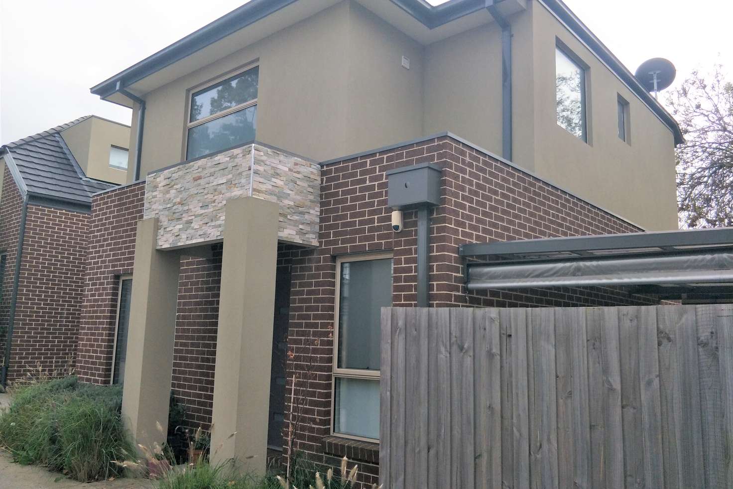 Main view of Homely unit listing, Unit 2/17 Mooltan St, Travancore VIC 3032