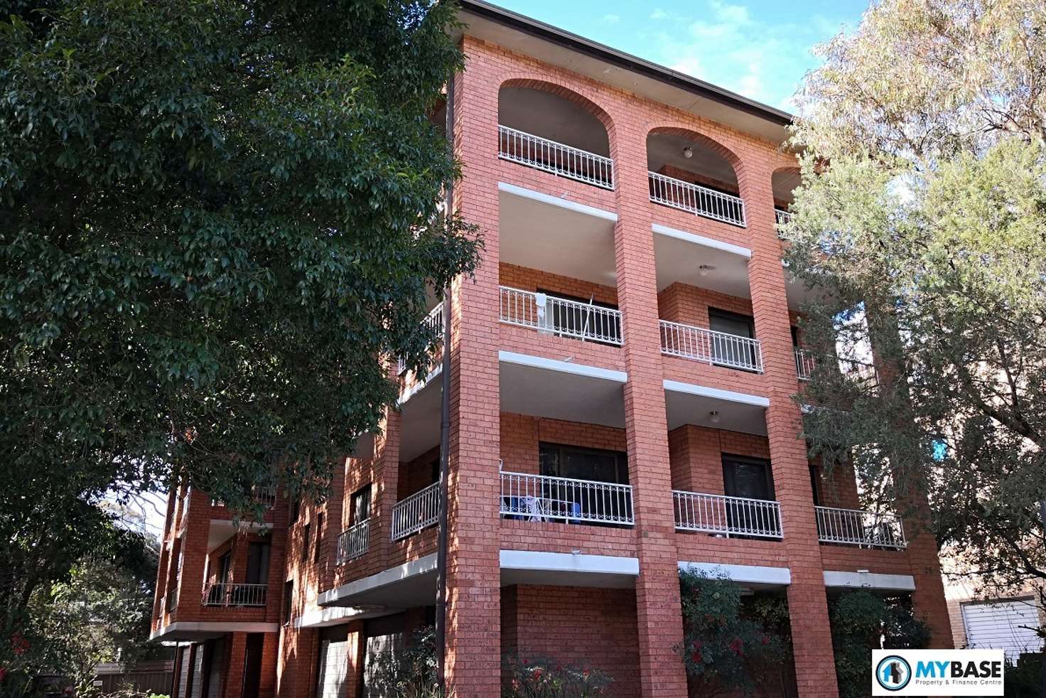 Main view of Homely unit listing, At/26 Carrington Ave, Hurstville NSW 2220