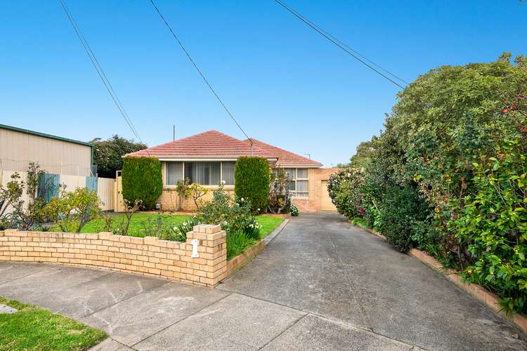 Main view of Homely house listing, 1 Ludwell Crescent, Bentleigh East VIC 3165