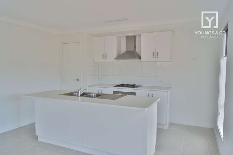 Second view of Homely house listing, 9 Silverleaf Rd, Kialla VIC 3631