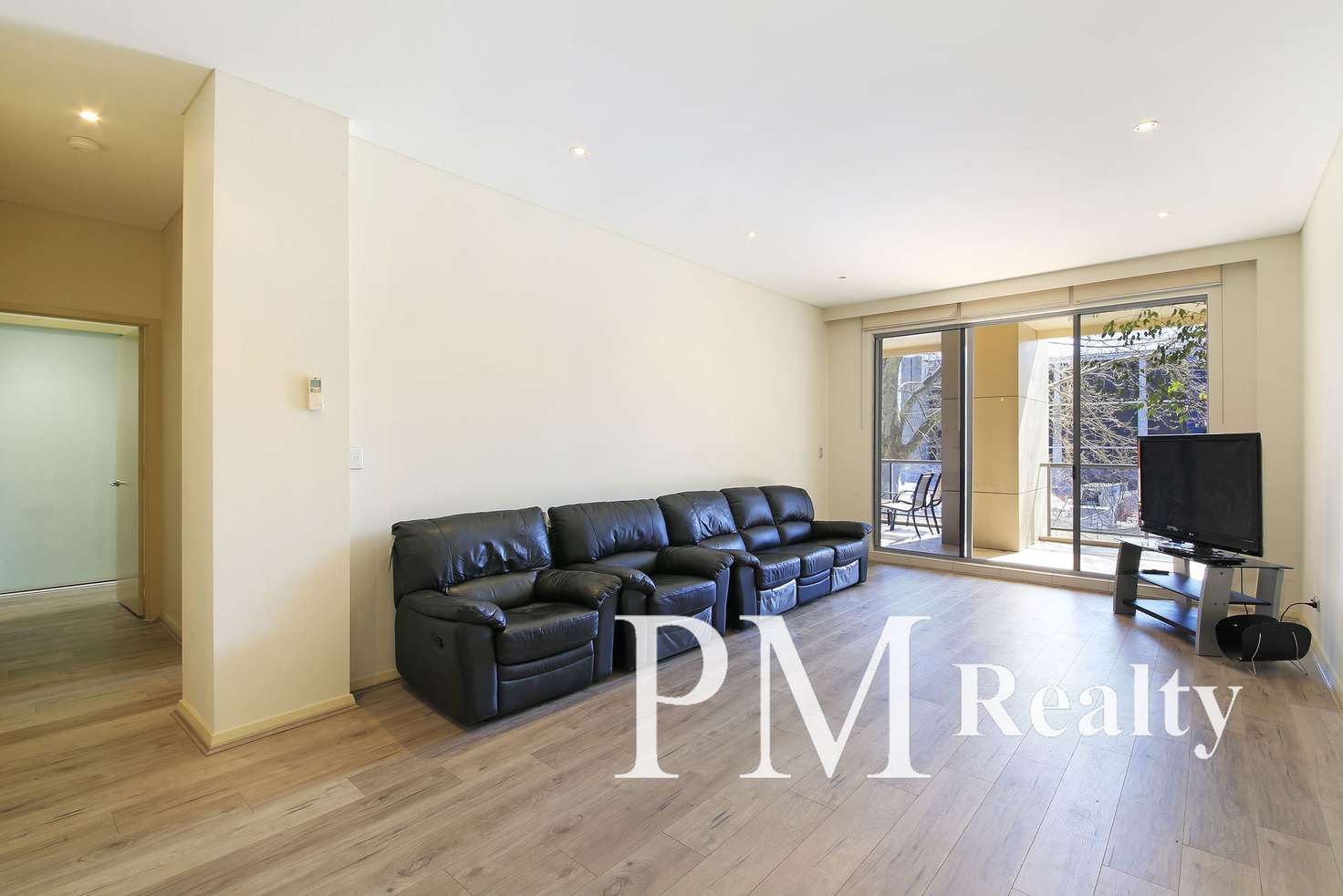 Main view of Homely apartment listing, 15/635 Gardeners Rd, Mascot NSW 2020