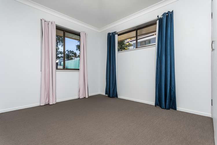 Fifth view of Homely house listing, 4 Oxford St, Rothwell QLD 4022