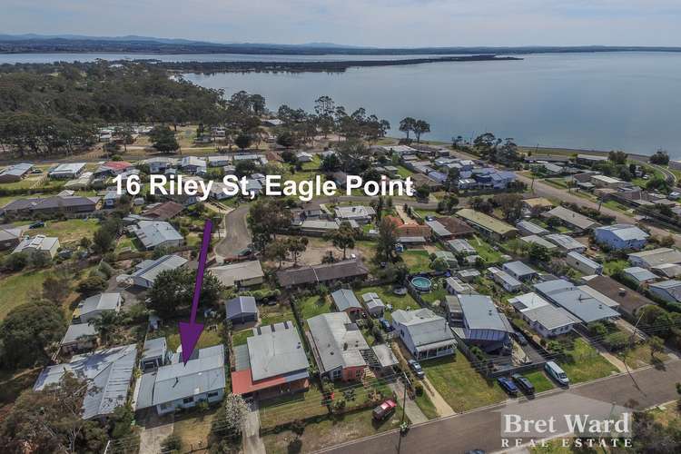 16 Riley St, Eagle Point VIC 3878