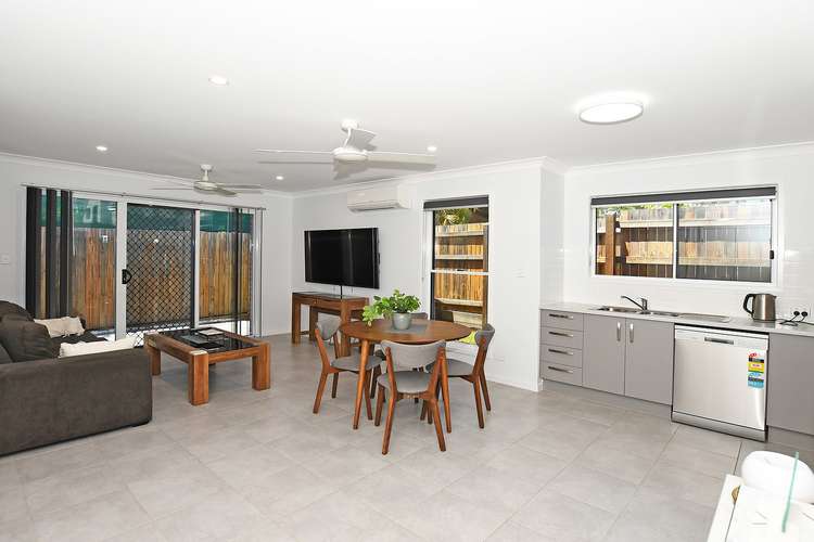 Fourth view of Homely unit listing, Unit 7/235 Torquay Terrace, Torquay QLD 4655