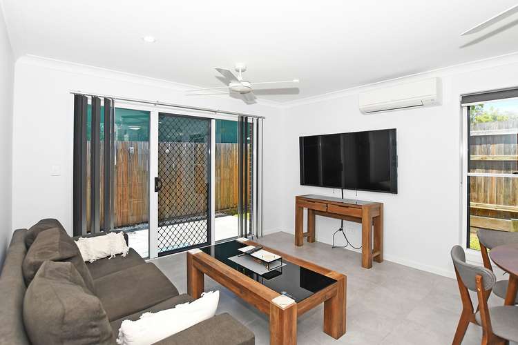 Sixth view of Homely unit listing, Unit 7/235 Torquay Terrace, Torquay QLD 4655