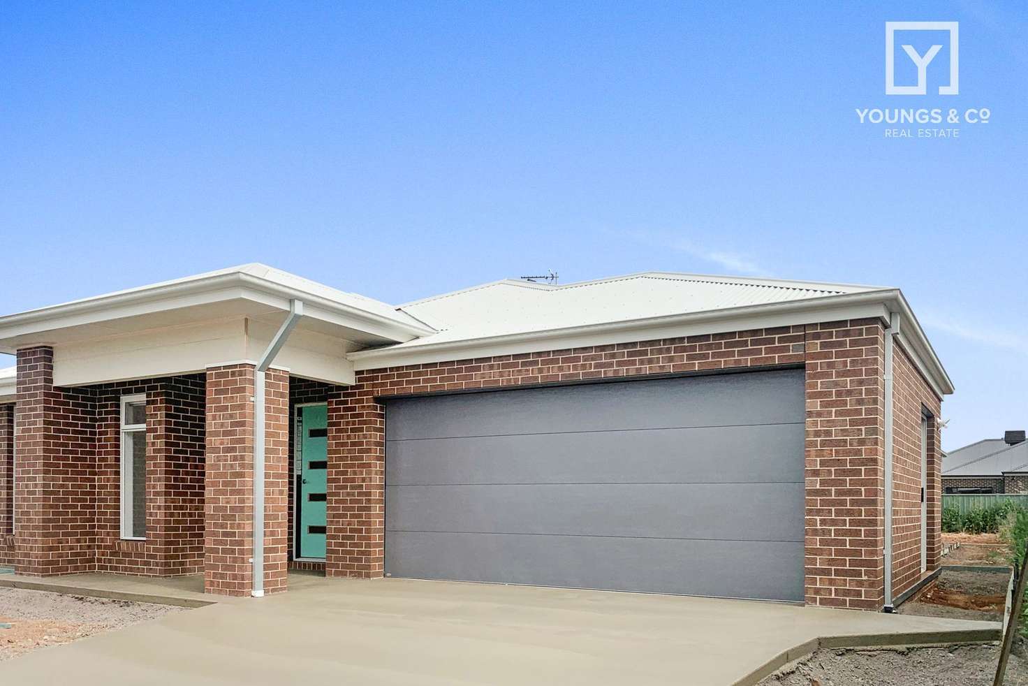 Main view of Homely house listing, 10 Warbler St, Kialla VIC 3631