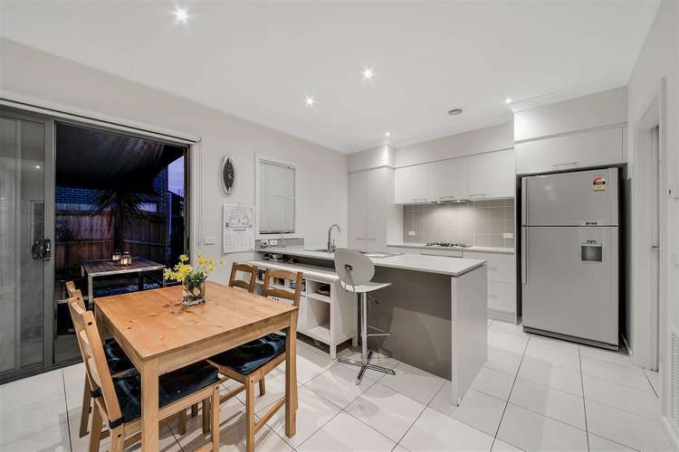 Second view of Homely townhouse listing, 2 Manuscript Dr, Endeavour Hills VIC 3802