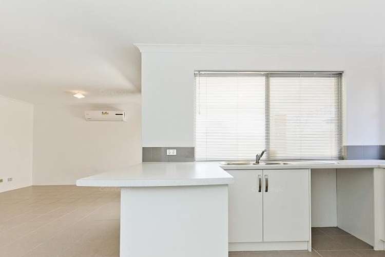 Fourth view of Homely villa listing, 5/11 Hodnet Bend, The Vines WA 6069