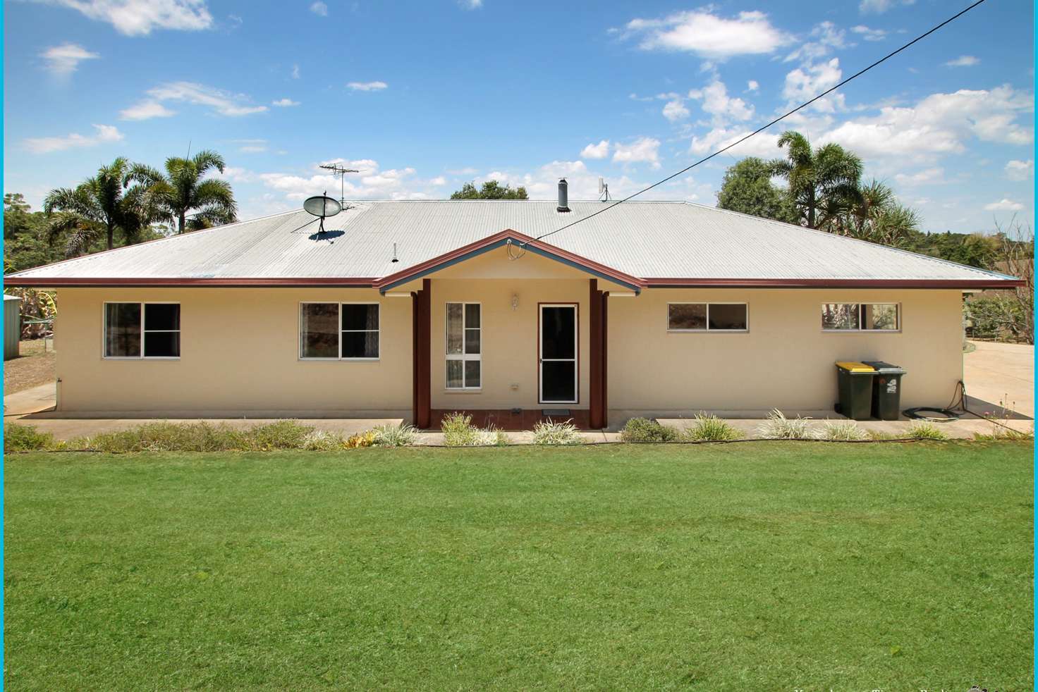 Main view of Homely acreageSemiRural listing, 7 Fox Close, Yungaburra QLD 4884