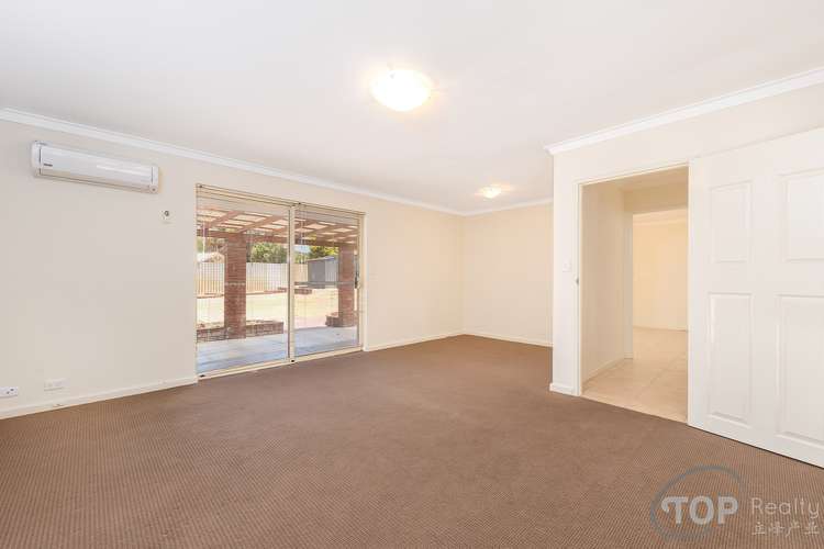 Second view of Homely house listing, 117 Burrendah Boulevard, Willetton WA 6155