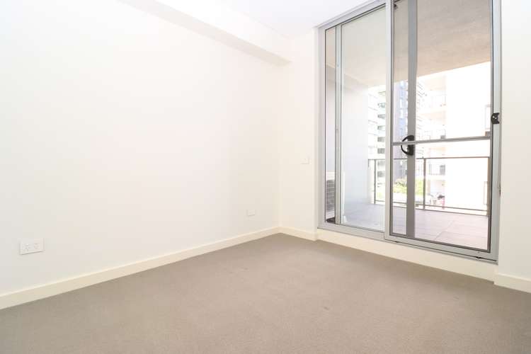 Third view of Homely apartment listing, 517/5 Verona, Wentworth Point NSW 2127