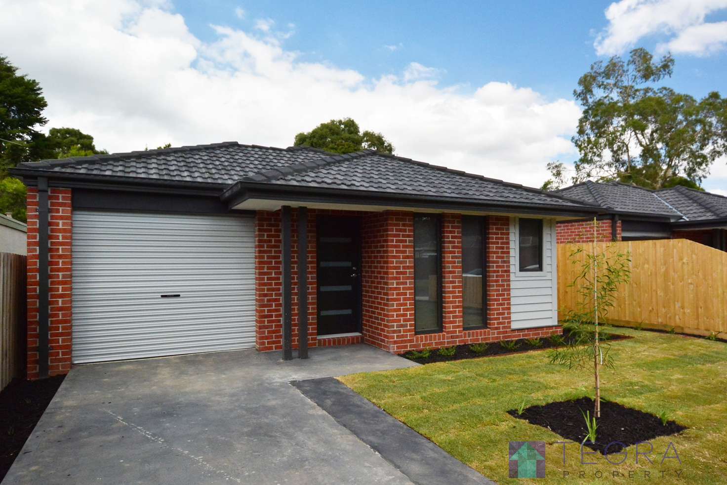 Main view of Homely townhouse listing, 53B Pentlowe Rd, Wantirna South VIC 3152