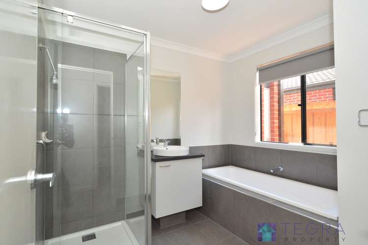 Fourth view of Homely townhouse listing, 53B Pentlowe Rd, Wantirna South VIC 3152
