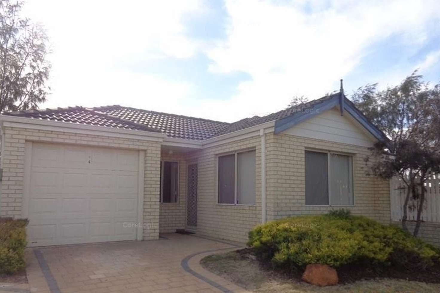 Main view of Homely unit listing, 4/5 Emma Court, Currambine WA 6028