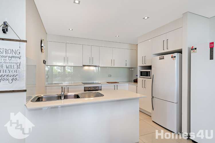 Sixth view of Homely unit listing, Unit 13/17-23 Marine Pde, Redcliffe QLD 4020