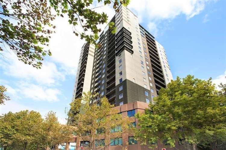 Main view of Homely apartment listing, Unit 32/88 Southbank Bvd, Southbank VIC 3006