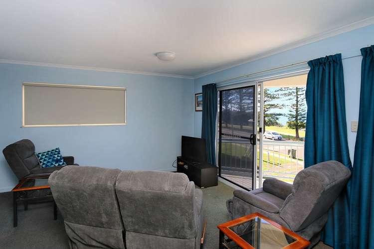 Sixth view of Homely unit listing, Unit 4/91 Esplanade, Bargara QLD 4670