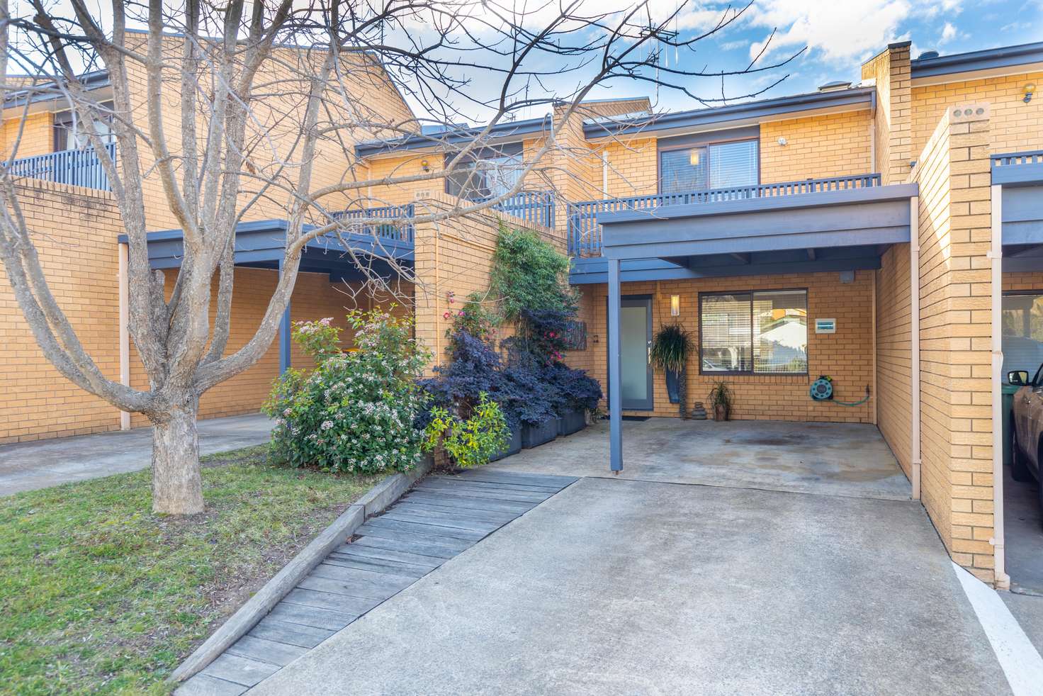 Main view of Homely townhouse listing, Unit 4/1-5 Lily Pl, Karabar NSW 2620